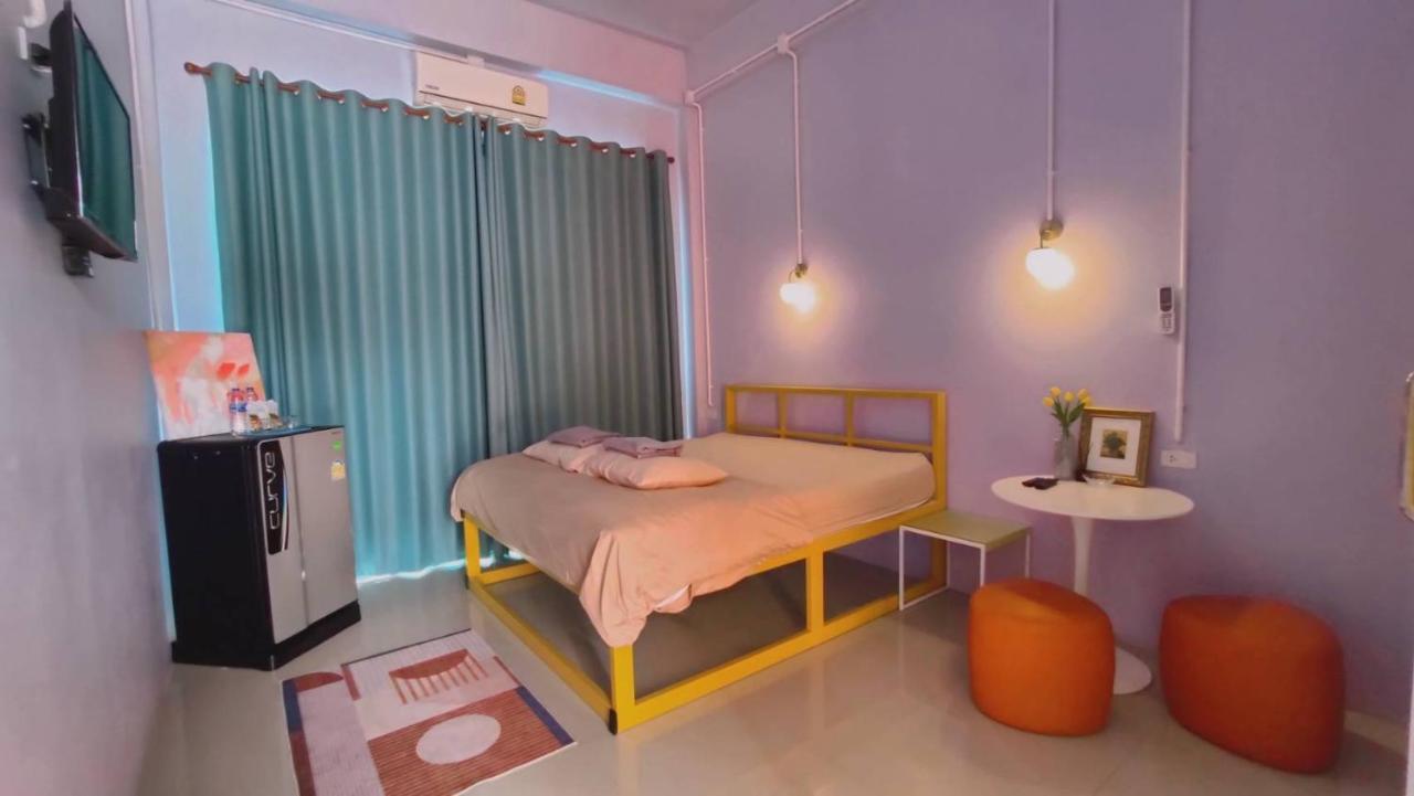 Alley51 Hotel Surat Thani Exterior photo